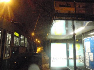 Merisotilaantorin raitiopysäkki