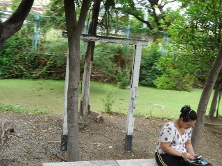 ที่หยุดรถไฟทุ่งสีทอง